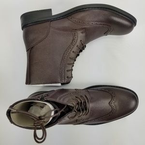 Unlisted Kenneth Cole Buzzer Oxford Boot Size 10